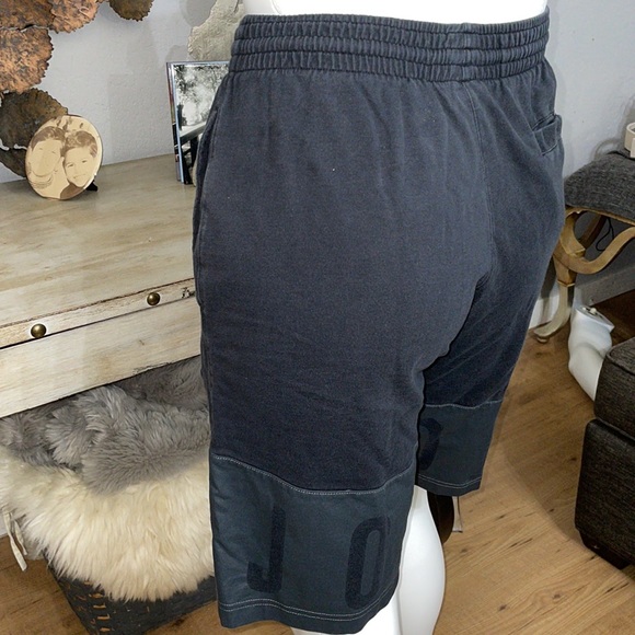 Authentic Air Jordan Shorts - Picture 5 of 7